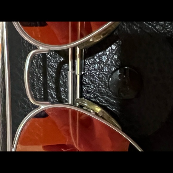 RAYBAN AVIATOR SUNGLASSES - Picture 9 of 9